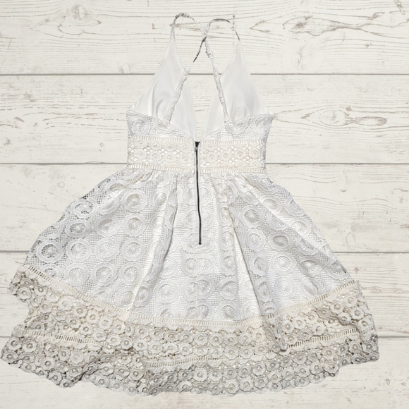 Lovers+Friends Moondance Dress in Ivory - Picture 3 of 9